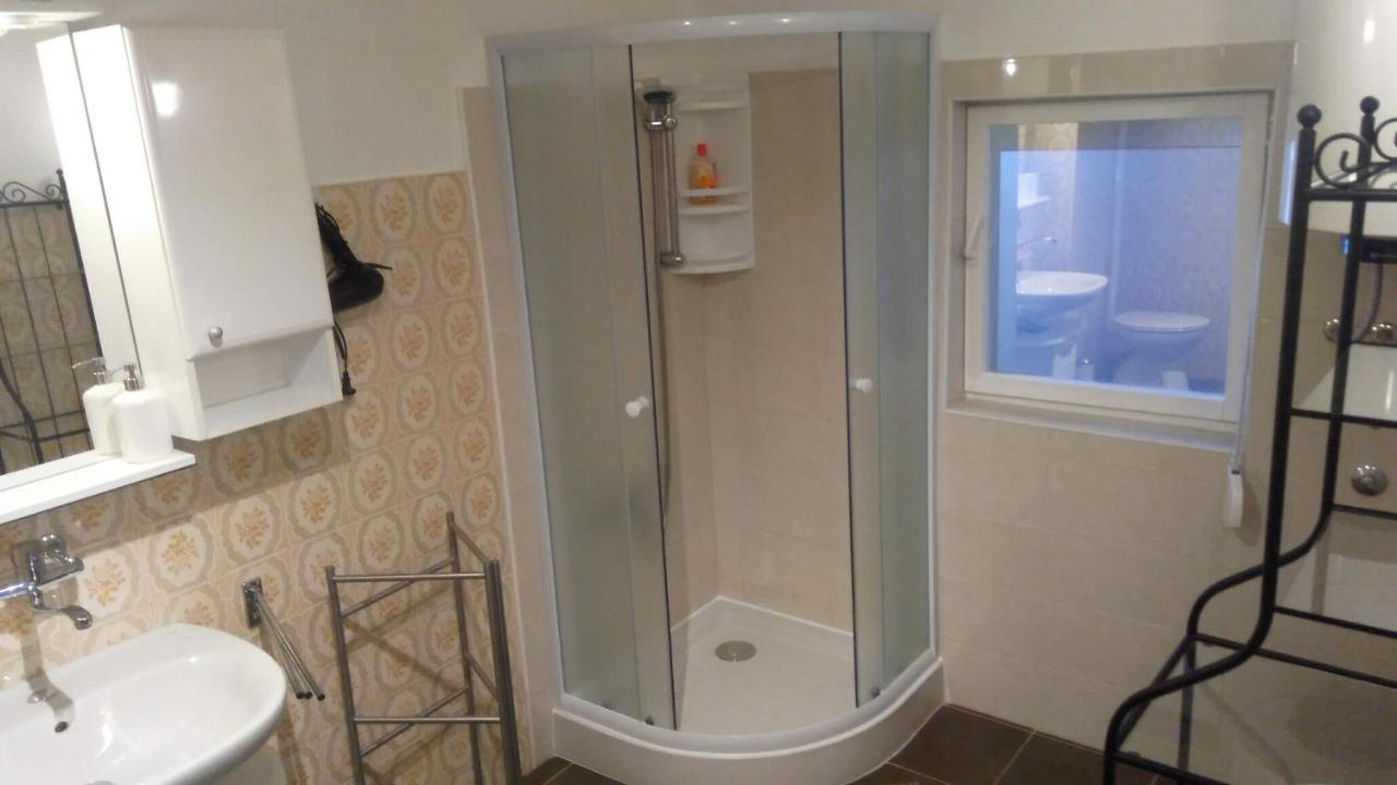 Apartmani Lela 셀스 외부 사진